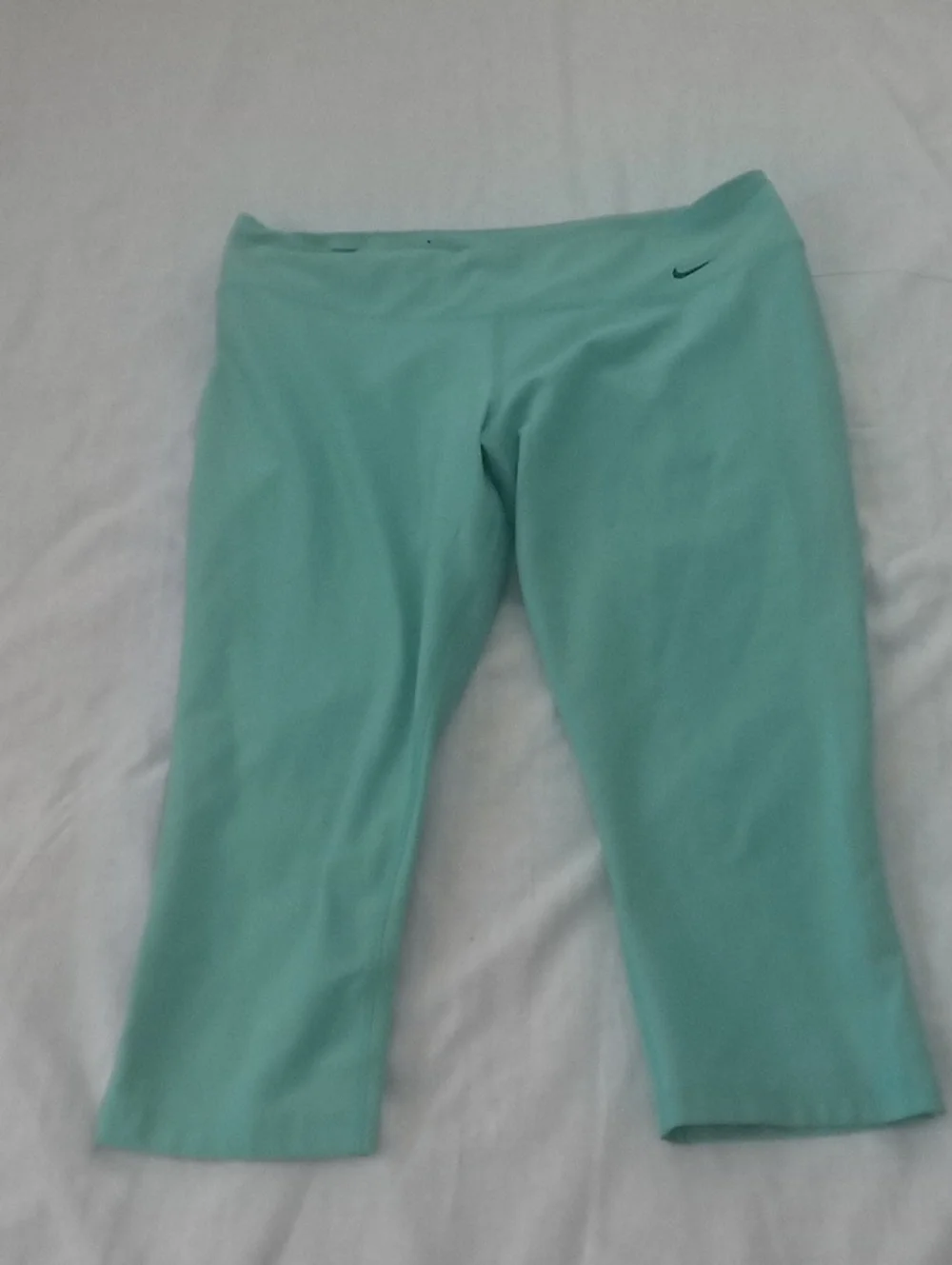 Nike Aqua Capri Leggings for Women- Light Blue Active Bottoms Size XL